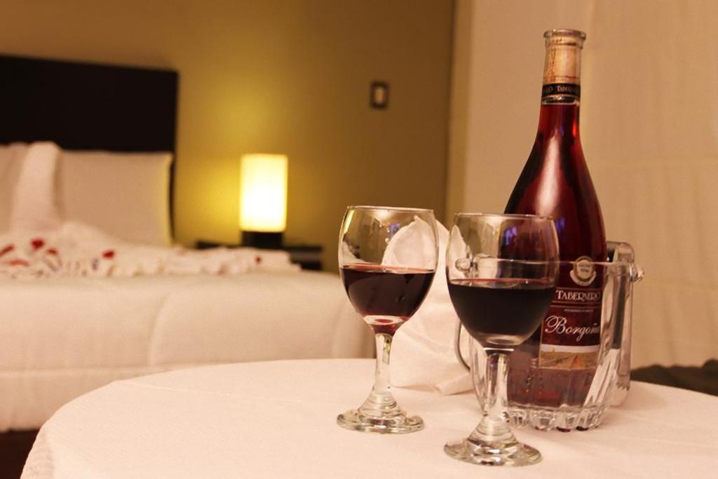 Laurent'S Deluxe Hotel Лима Экстерьер фото