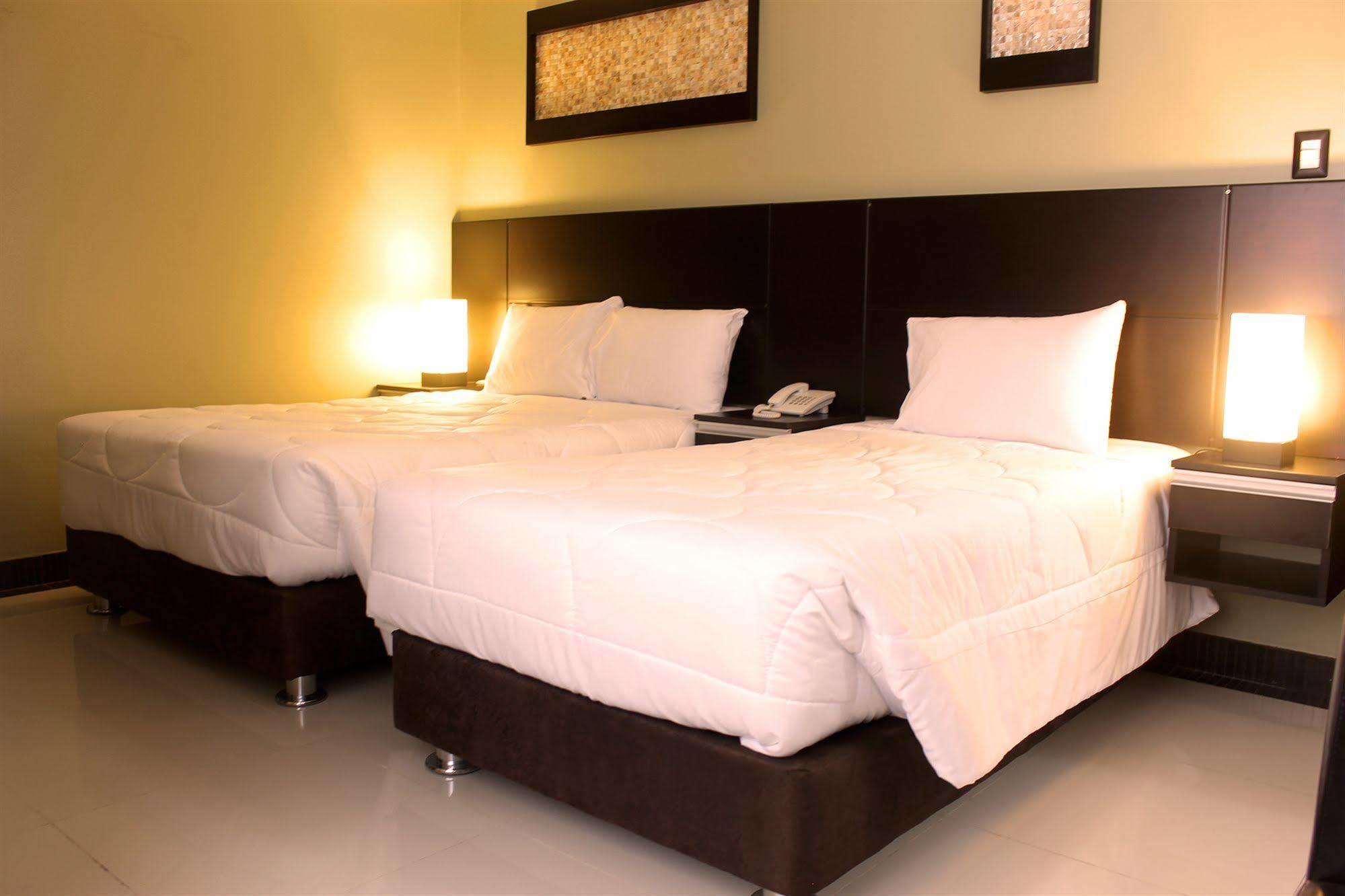 Laurent'S Deluxe Hotel Лима Экстерьер фото